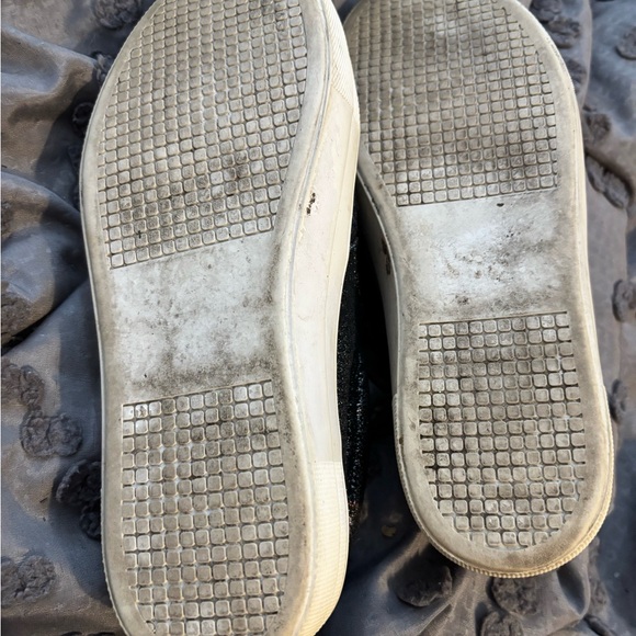 Steve Madden slip ons - Picture 2 of 3